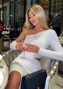 Фото проститутки Лина №3 в городе Ванино