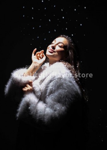 Оля, Г. Ванино